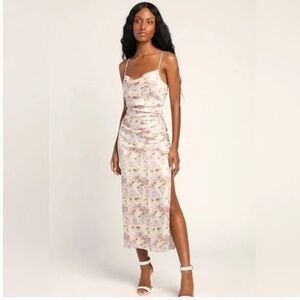 Lulu's Truest Romance White Floral Print Sleeveless Ruched Midi Dress Size M NEW